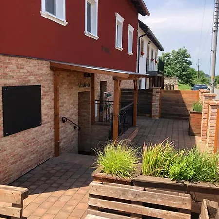 Apartman Rotunda Guest house Jevisovka