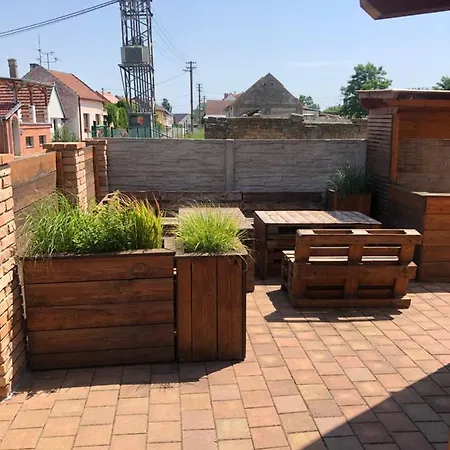 Apartman Rotunda Guest house Jevisovka