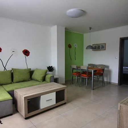 Apartman Rotunda * Jevisovka